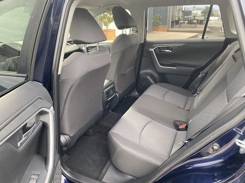 Toyota RAV4 2.0i, ČR-1m, ComStyle, DPH - fotka 12 z 34