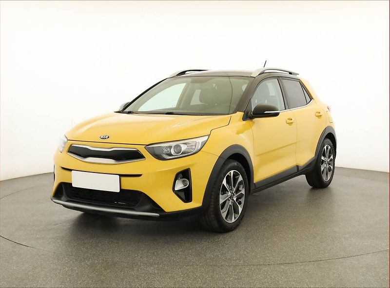 Kia Stonic (2018) 1.4 CVVT, Serv.kniha, Navi - fotka 2 z 17