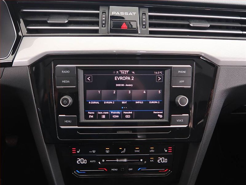 Volkswagen Passat (2020) Business 1.5 TSI, ČR,1.maj - fotka 12 z 18