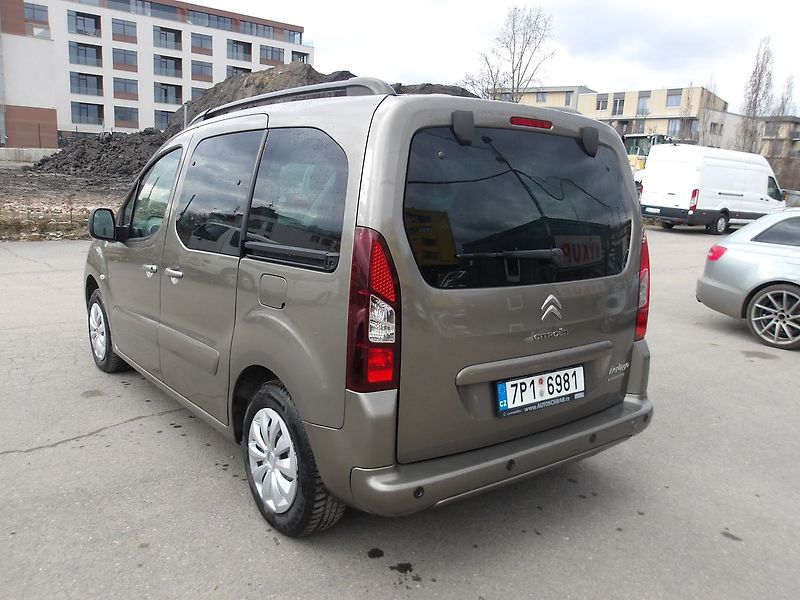 Peugeot Partner Tepee 1,6HDi ČR 1.MAJ.! -21%DPH !!! - fotka 11 z 33