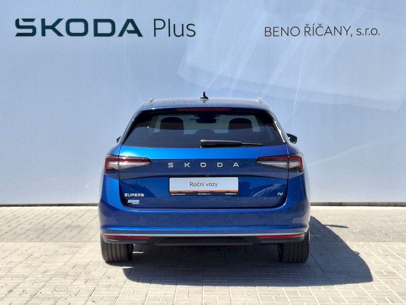 Škoda Superb (2025) Combi iV L&K DSG 1,5TSi 150kW - fotka 13 z 35