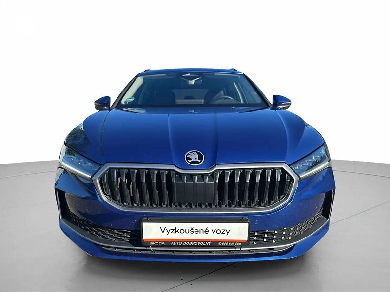 Škoda Superb Combi Selection 2,0TDI 110kW D - fotka 4 z 29
