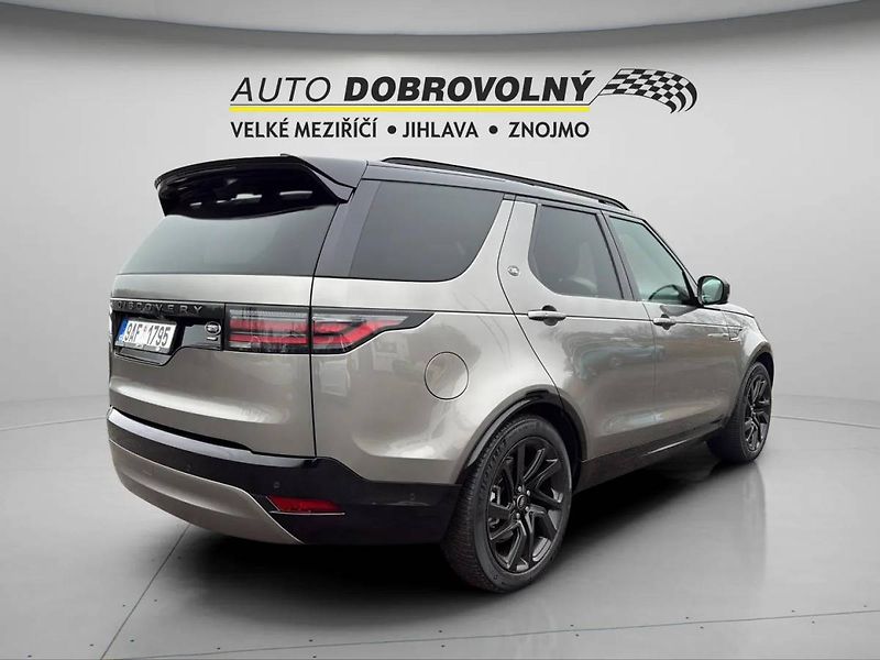 Land Rover Discovery R-Dynamic 3.0l MHEV AWD 8AT (2 - fotka 8 z 46