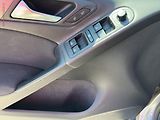 Volkswagen Golf (2010) 1.4i, ČR, AC, TZ - náhled 11