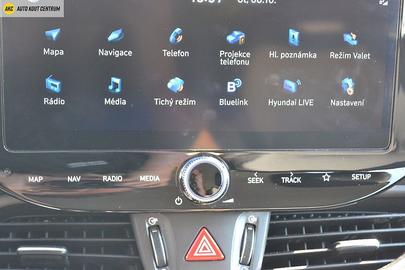 Hyundai i30 WG 1,5I MT SMART FL NAVI - fotka 25 z 45