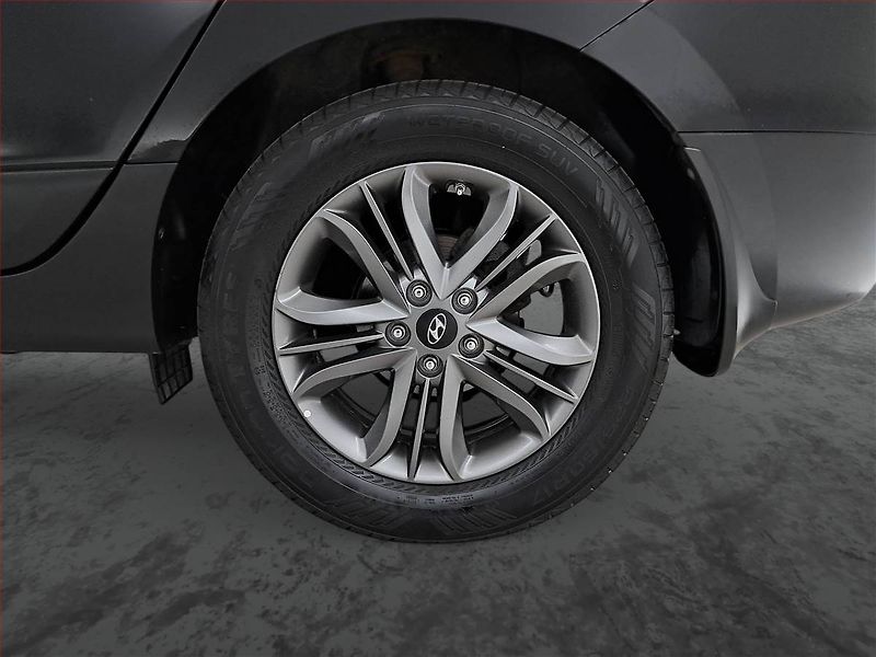 Hyundai ix35 (2014) 1.7 CRDi, Tempomat - fotka 15 z 18