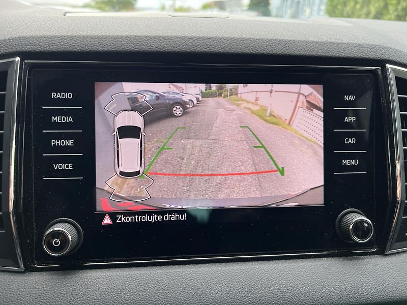 Škoda Karoq Style+ 1.5TSi 110kw PŮVOD ČR - fotka 23 z 46