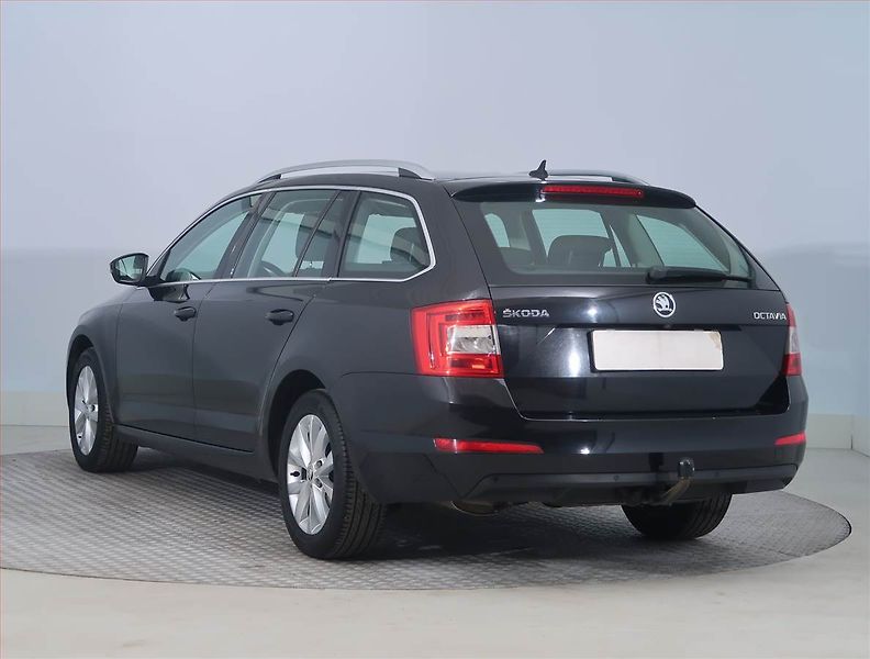 Škoda Octavia (2016) Style Plus 2.0 TDI, Automat - fotka 4 z 21