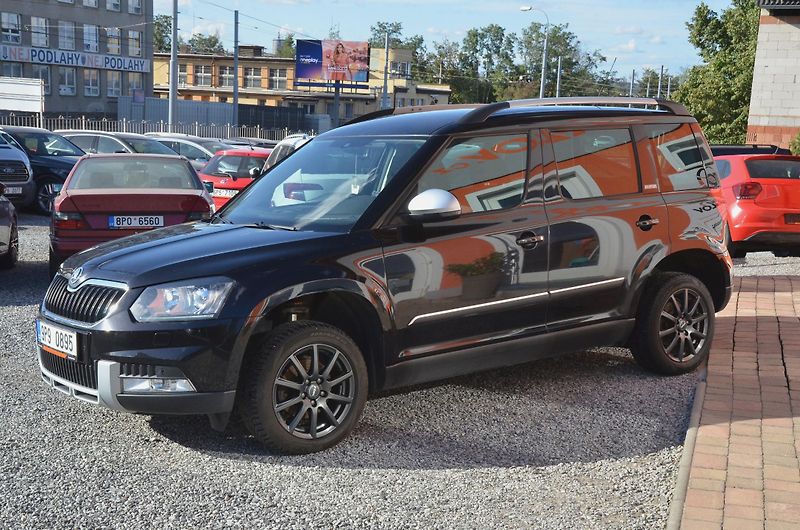 Škoda Yeti (2014) 1.4 TSi Adventure XENON /TAŽNÉ - fotka 3 z 34