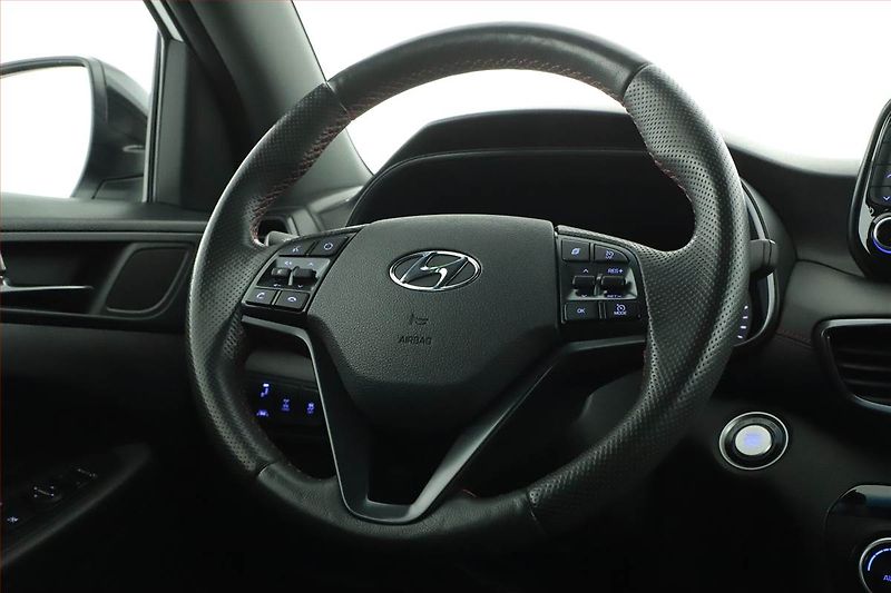 Hyundai Tucson (2019) N-Line 2.0 CRDi - fotka 8 z 20