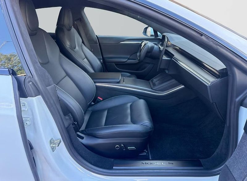 Tesla Model S Plaid AWD SoH 86% Tažné Yoke - fotka 9 z 20