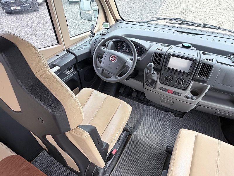 Knaus (2011) Sun Liner R12 - fotka 15 z 32