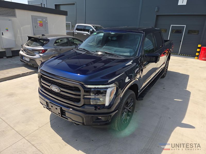 Ford F-150 (2026) F150 Lariat sport V8  400HP - fotka 17 z 34