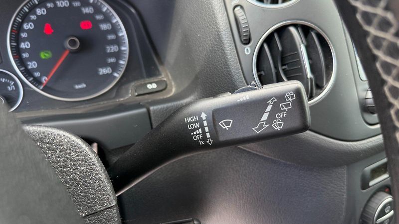 Volkswagen Golf Plus (2008) 1.4TSi 90kW REZERVOVANO - fotka 13 z 24