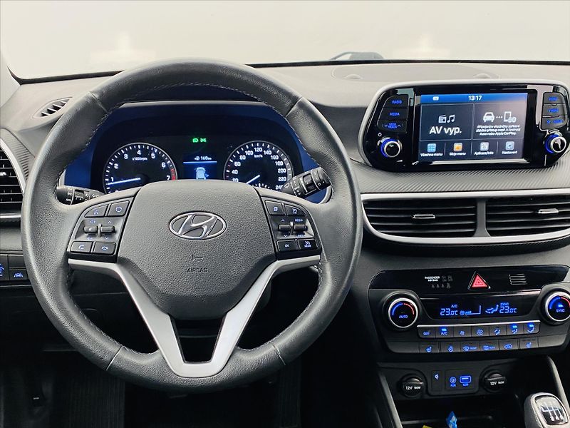 Hyundai Tucson 1,6 T-GDi 130kW 4x4 - fotka 10 z 26