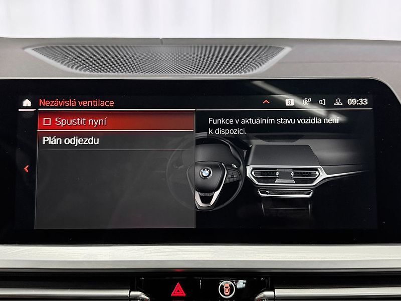 BMW Řada 3 320d xDrive LUXURY LINE, PANOR - fotka 22 z 30