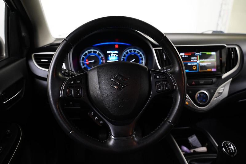 Suzuki Baleno - fotka 20 z 30