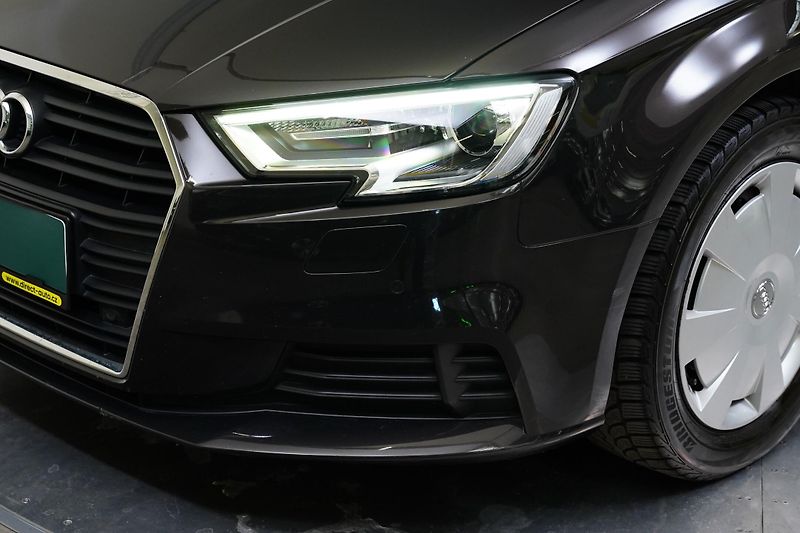 Audi A3 - fotka 9 z 26