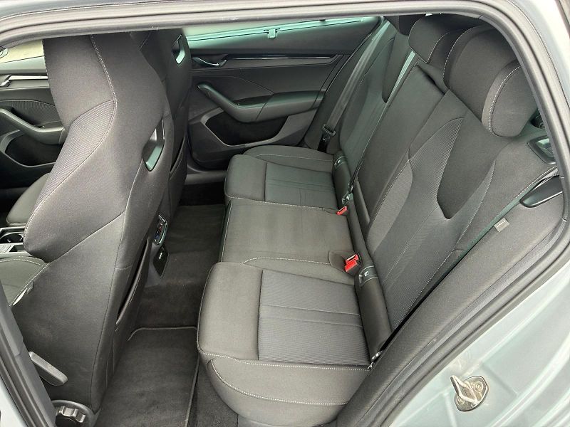 Škoda Octavia (2023) SPORTLINE 2.0TDI 110kW DSG 4x4 - fotka 8 z 11