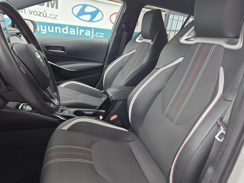 Toyota Corolla (2023) 2.0-GR-HYBRID-ZÁRUKA - fotka 11 z 14