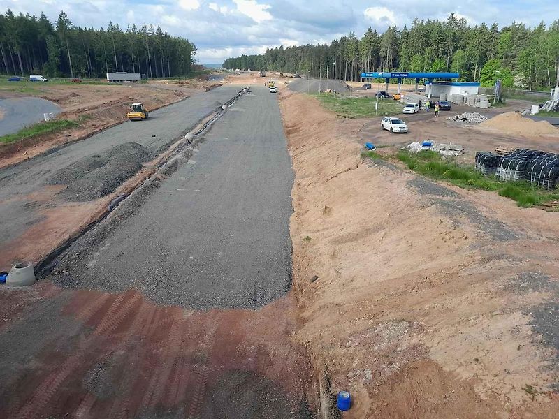 Otevření nového mostu na takzvané jesenické křižovatce. Pátek 16. května 2025.