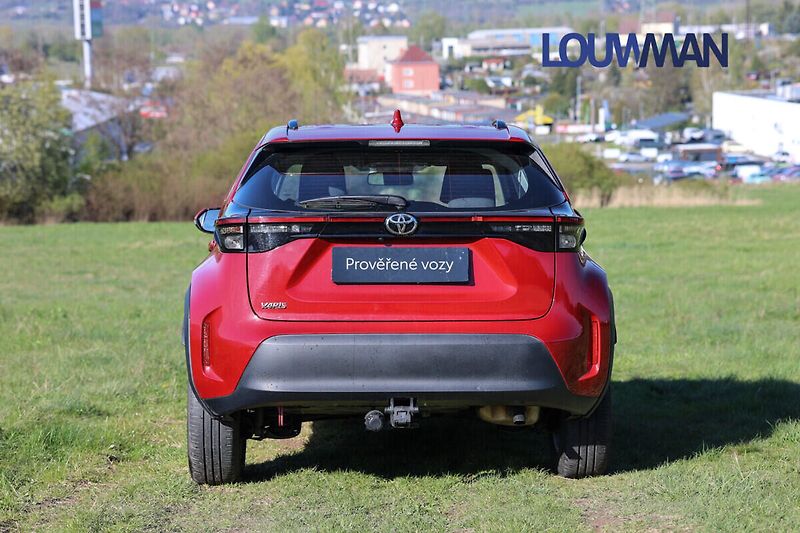 Toyota Yaris Cross COMFORT - fotka 16 z 19