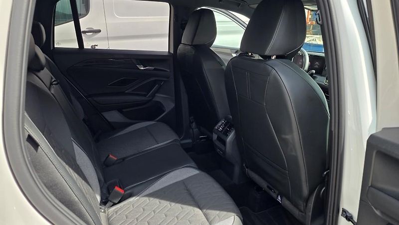Volkswagen Tiguan (2025) 1.5 eTSI 110 kW Goal TZ - fotka 15 z 38