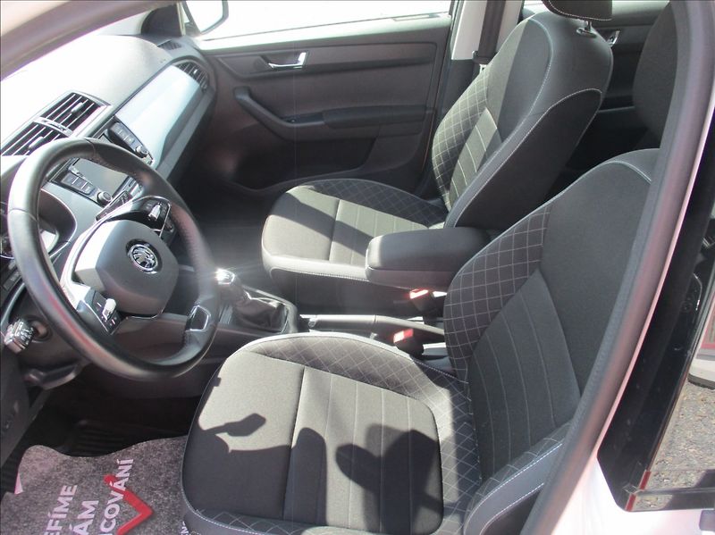 Škoda Fabia 1,0 TSI, klima,servis,DPH,CZ, - fotka 14 z 30