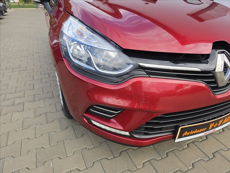 Renault Clio 1,2 i Limited KLIMA Tempomat - fotka 36 z 42