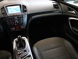 Opel Insignia (2009) 2.0 CDTI, Xenony, Tempomat - náhled 8