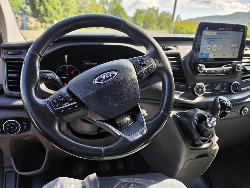 Ford Transit Custom (2018) - fotka 9 z 12