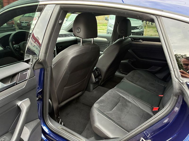Volkswagen Arteon 2.0 TDi R-Line 4x4 140 kW - fotka 10 z 27