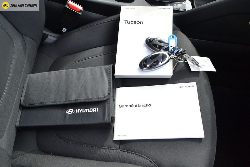 Hyundai Tucson 1.6T-GDI STYLE FL 118KW - fotka 48 z 54