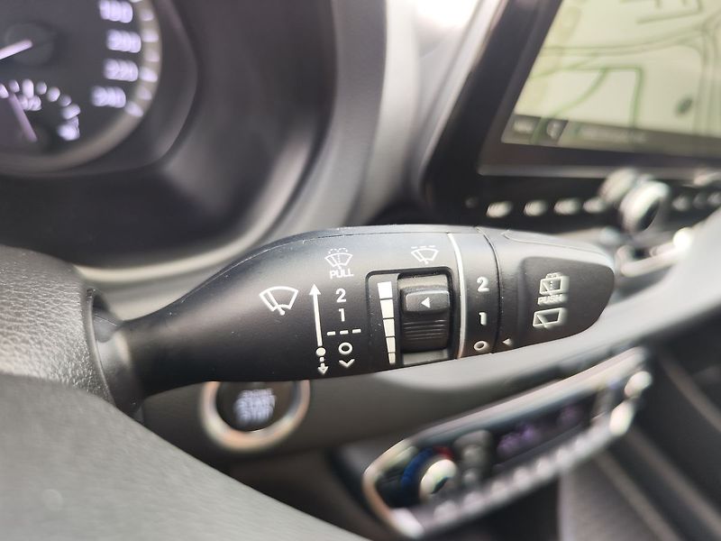 Hyundai i30 1.5 T-GDI/117kW Smart Navi - fotka 29 z 34