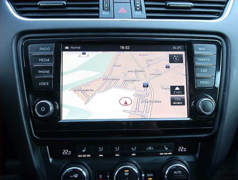 Škoda Octavia (2015) 2.0 TDI, 4X4, Automat - fotka 17 z 25