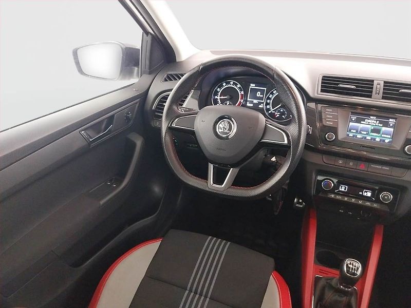 Škoda Fabia (2015) Monte Carlo 1.2 TSI - fotka 7 z 19