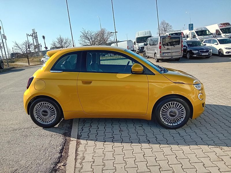 Fiat 500 (2026) BENZÍN 65k TORINO 8 ZÁR/IHNED/ - fotka 4 z 18