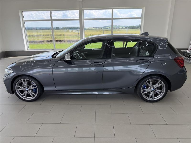 BMW Řada 1 3,0 i, M140i xDrive,Shadow,400 - fotka 8 z 41