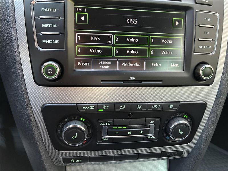 Škoda Octavia 1.6 TDi 4x4 77 kW - fotka 11 z 20