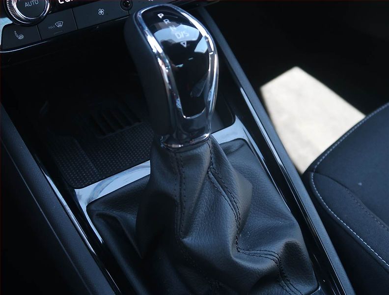 Škoda Kamiq (2025) 1.0 TSI, Drive - fotka 13 z 21