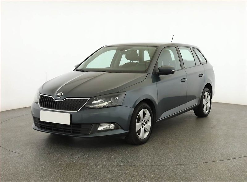 Škoda Fabia (2016) Style 1.4 TDI, Serv.kniha - fotka 2 z 16