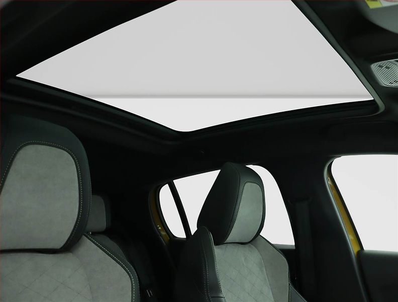 Peugeot 208 (2020) GT 50 kWh, SoH 95%, Automat - fotka 16 z 19