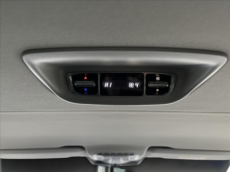 Mercedes-Benz Vito 119 CDI 4x4 Tourer SELECT - fotka 22 z 24
