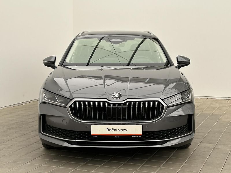 Škoda Superb 2.0 TDI L & K - fotka 4 z 30