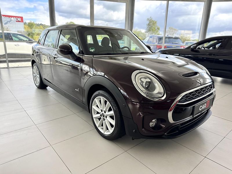 Mini Clubman S ALL4*141kW*LED*Navi*KeyLess - fotka 4 z 33
