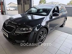 Škoda Octavia (2016) 1.6TDi, navi, bixen - fotografie inzerátu