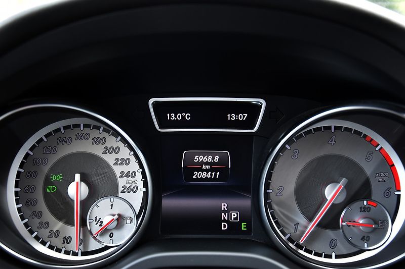 Mercedes-Benz CLA 200 CDi A/T,XENON,NAVI,KAMERA - fotka 20 z 50