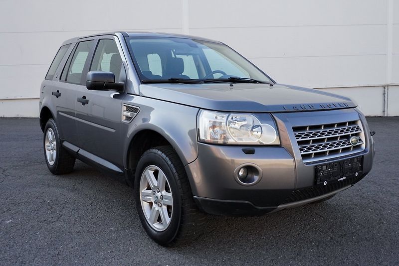 Land Rover Freelander 2.2 TD4 118kW PSA - fotka 3 z 30