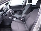 Škoda Octavia 1,6 TDI Ambition Klima Tempoma - náhled 11