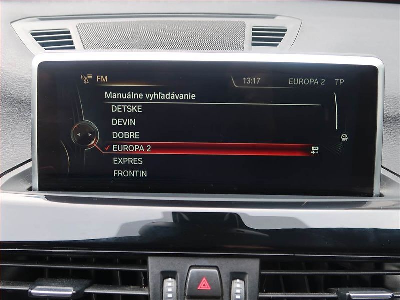 BMW X1 (2015) M Sport xDrive20d, 4X4 - fotka 16 z 20